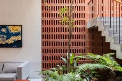 Folding-House-–-Nha-ong-xanh-mat-giua-long-pho-thi-6-scaled