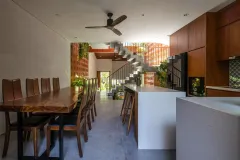 Folding-House-–-Nha-ong-xanh-mat-giua-long-pho-thi-9-scaled