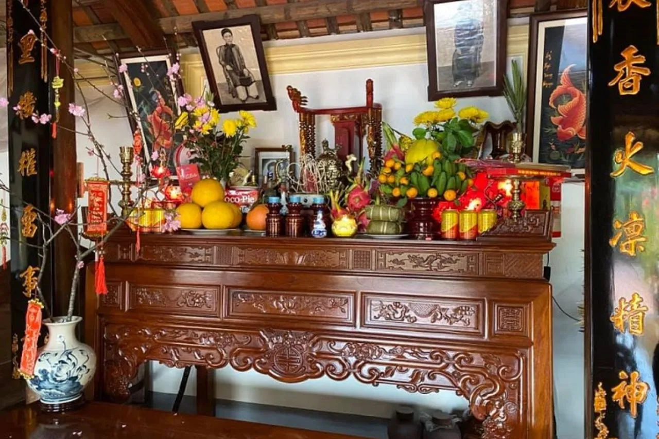 Hướng đặt bàn thờ gia tiên